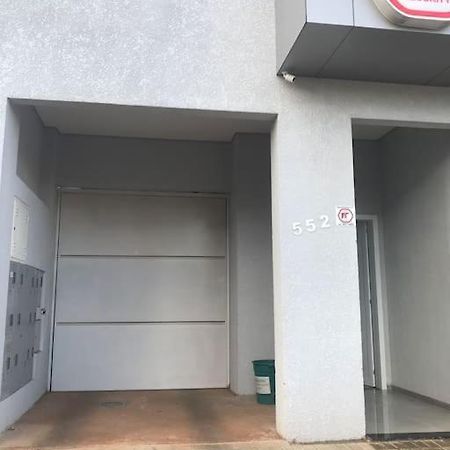 Casa com 2 quartos agradáveis com ar condicionado Foz do Iguaçu Esterno foto