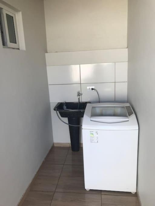 Casa com 2 quartos agradáveis com ar condicionado Foz do Iguaçu Esterno foto