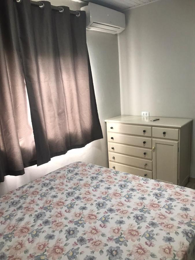 Casa com 2 quartos agradáveis com ar condicionado Foz do Iguaçu Esterno foto